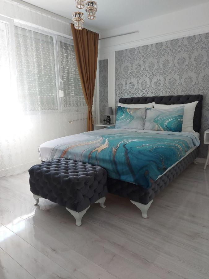 Apartman Star Lux Kula 外观 照片